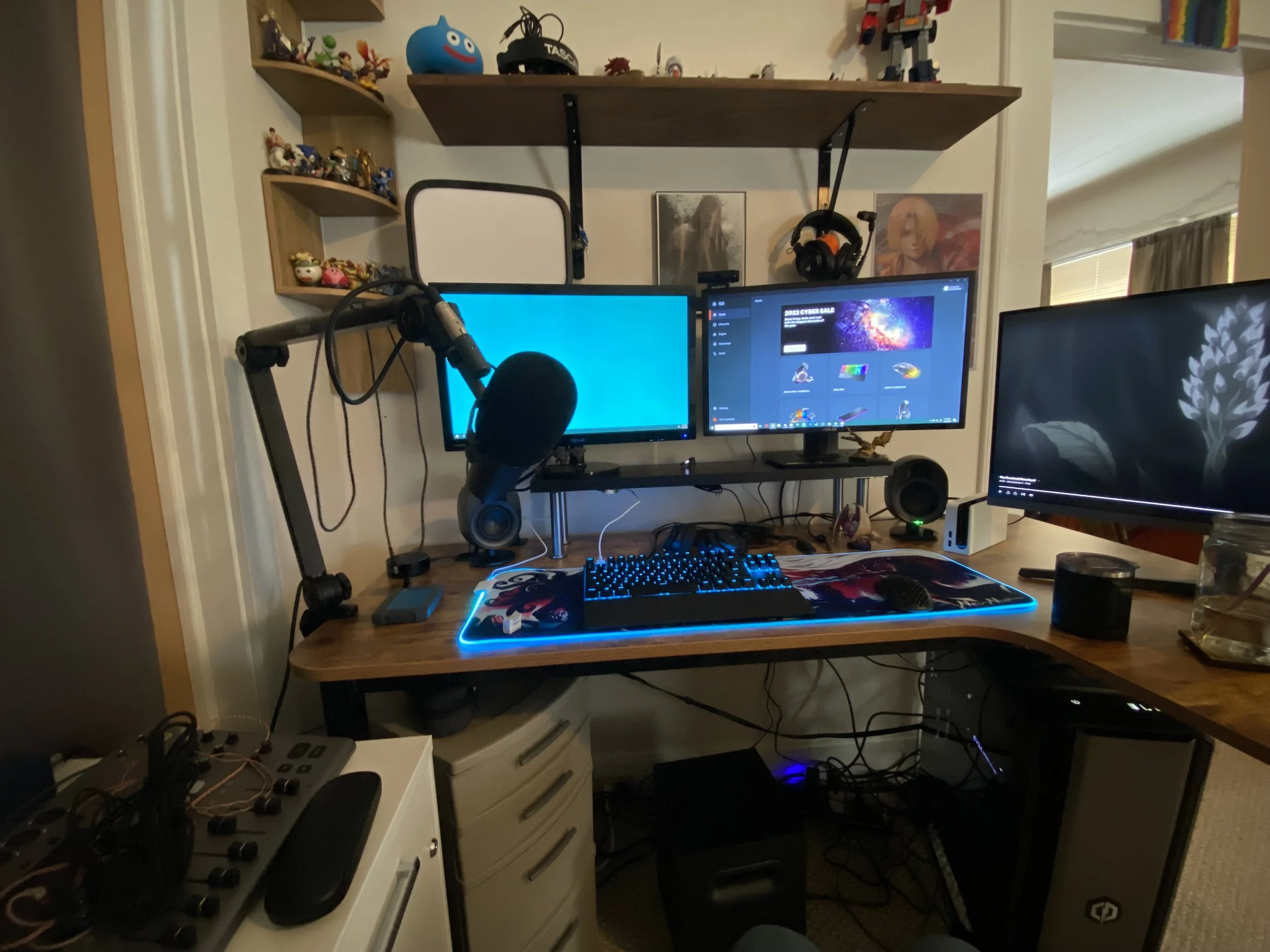 Steelseries gaming hot sale desk